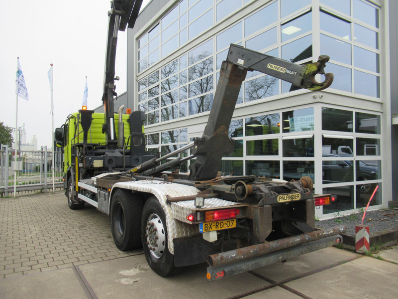 Mercedes-Benz Actros 2532 LTNLA 6X2 Hooklift + Crane, Haak - Kraan - Hook lift truck, Crane truck: picture 5 Mercedes-Benz Actros 2532 LTNLA 6X2 Hooklift + Crane, Haak - Kraan - Hook lift truck, Crane truck: picture 5