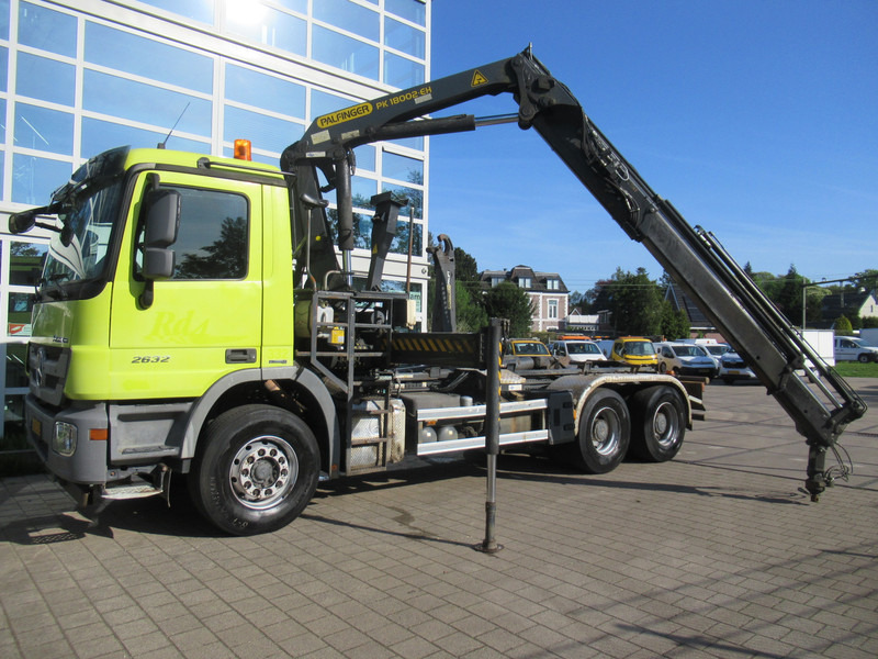 Mercedes-Benz Actros 2632 6X4 Steel + Palfinger PK18002-EH + 20T Haak Hook Haken - Container transporter/ Swap body truck, Crane truck: picture 2 Mercedes-Benz Actros 2632 6X4 Steel + Palfinger PK18002-EH + 20T Haak Hook Haken - Container transporter/ Swap body truck, Crane truck: picture 2
