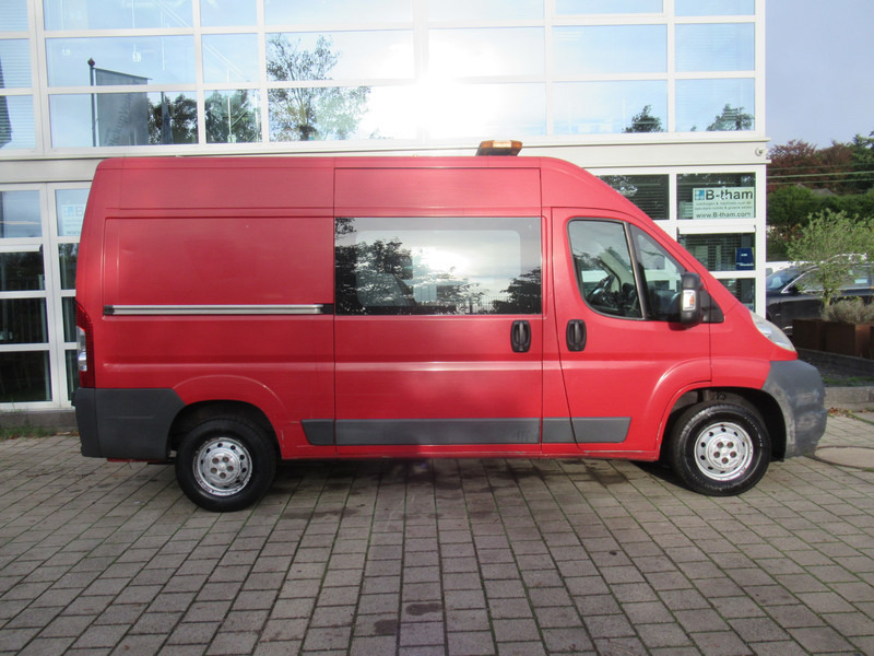 Peugeot Boxer 330 2.2 HDI 96KW L2H2 Dubbelcabine P+ DOKA - Small van, Combi van: picture 3 Peugeot Boxer 330 2.2 HDI 96KW L2H2 Dubbelcabine P+ DOKA - Small van, Combi van: picture 3