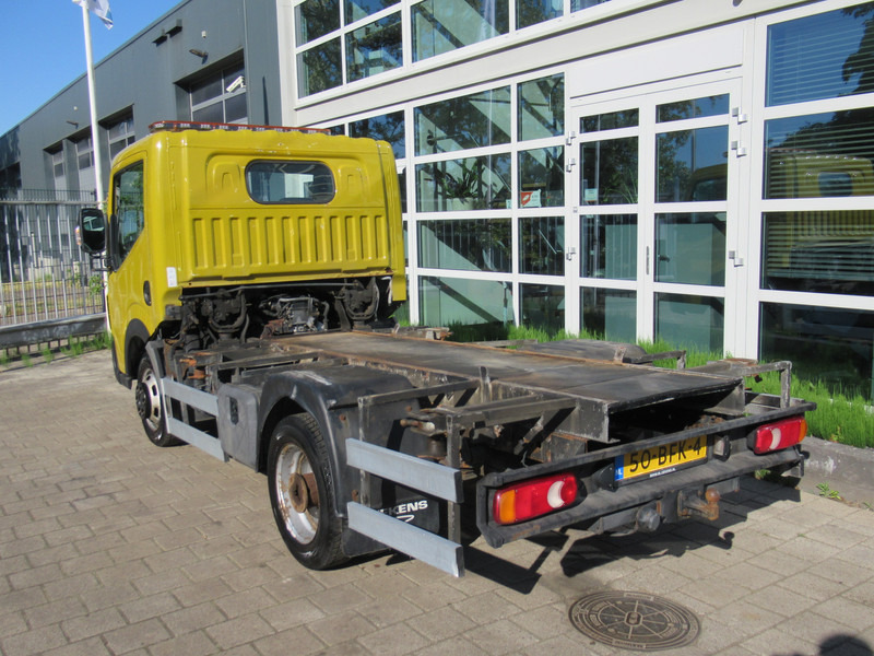 Renault Maxity 2.5DCi 107KW Airco Open laadbak Twist Lock - Flatbed van: picture 5 Renault Maxity 2.5DCi 107KW Airco Open laadbak Twist Lock - Flatbed van: picture 5