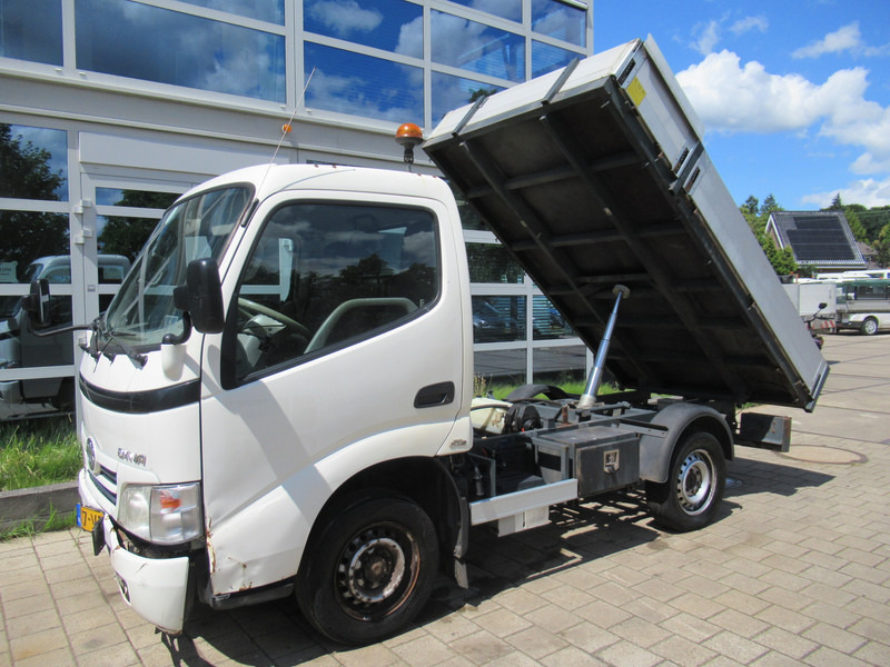 Toyota Dyna 100 3.0 D-4D 80KW Comfort, Kipper VV - Tipper van: picture 3 Toyota Dyna 100 3.0 D-4D 80KW Comfort, Kipper VV - Tipper van: picture 3