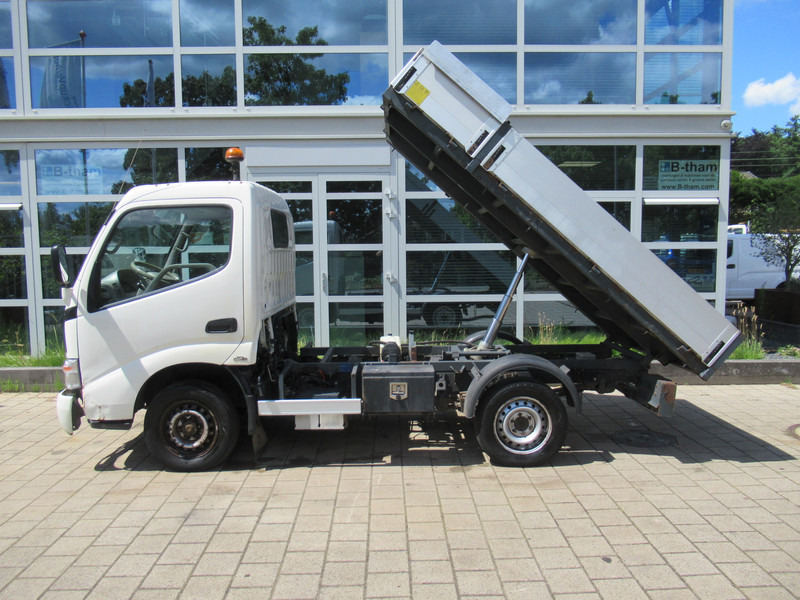 Toyota Dyna 100 3.0 D-4D 80KW Comfort, Kipper VV - Tipper van: picture 4 Toyota Dyna 100 3.0 D-4D 80KW Comfort, Kipper VV - Tipper van: picture 4