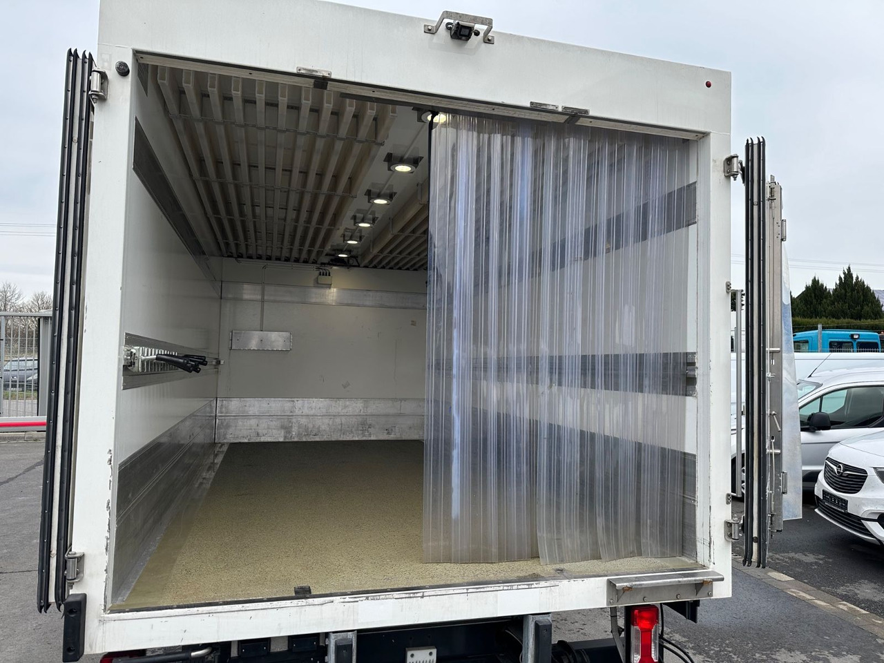 Refrigerated van Iveco Daily 70C21/LBW/Tiefkühler/Tüv neu/Wilke: picture 9 Refrigerated van Iveco Daily 70C21/LBW/Tiefkühler/Tüv neu/Wilke: picture 9