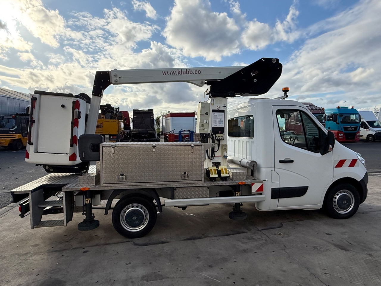 Truck mounted aerial platform Renault Master III Steiger/11,2m/3,5t/Klubb K26/AHK: picture 6