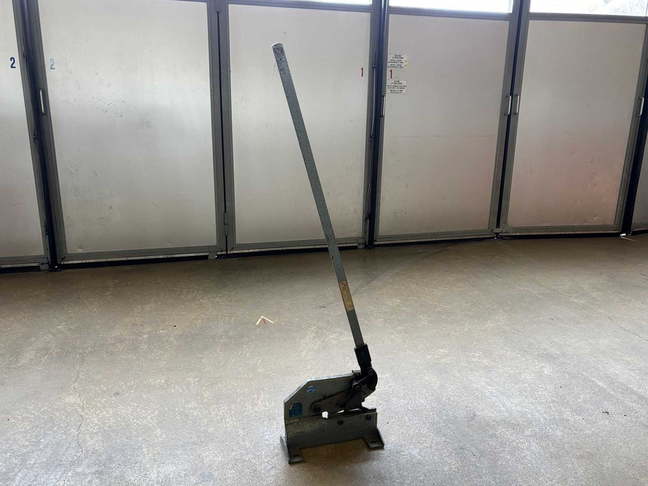 Metal cutter Mubea 3S / 6R - Tool/ Equipment: picture 1 Metal cutter Mubea 3S / 6R - Tool/ Equipment: picture 1