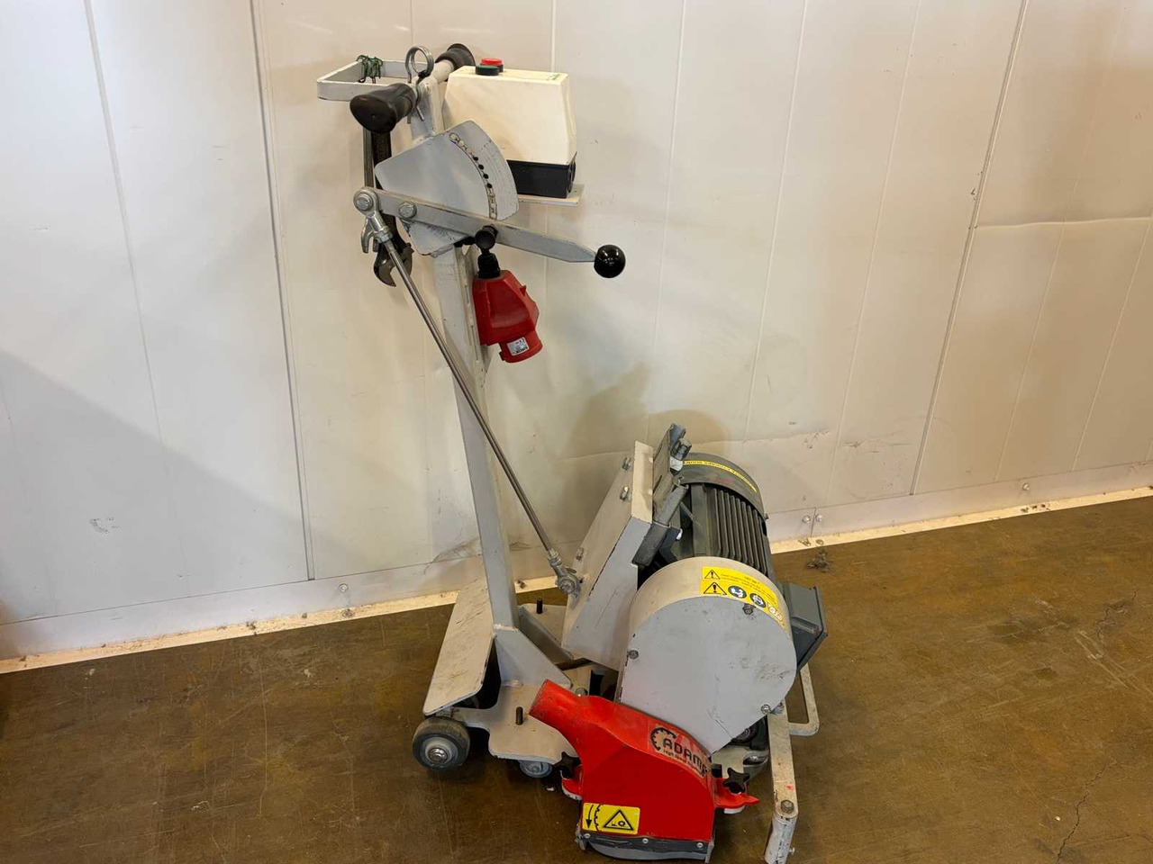 Ura-/Roilosaha Adamas VFX-125-3 - Power trowel: picture 2 Ura-/Roilosaha Adamas VFX-125-3 - Power trowel: picture 2