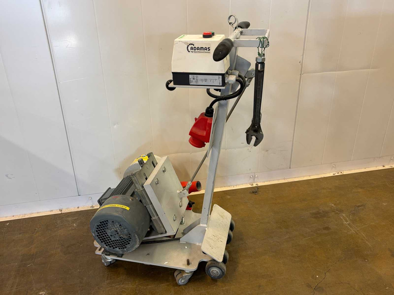 Ura-/Roilosaha Adamas VFX-125-3 - Power trowel: picture 1 Ura-/Roilosaha Adamas VFX-125-3 - Power trowel: picture 1