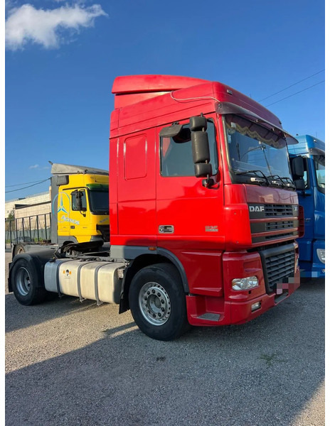DAF XF 95 430 Manual - Terminal tractor: picture 4 DAF XF 95 430 Manual - Terminal tractor: picture 4