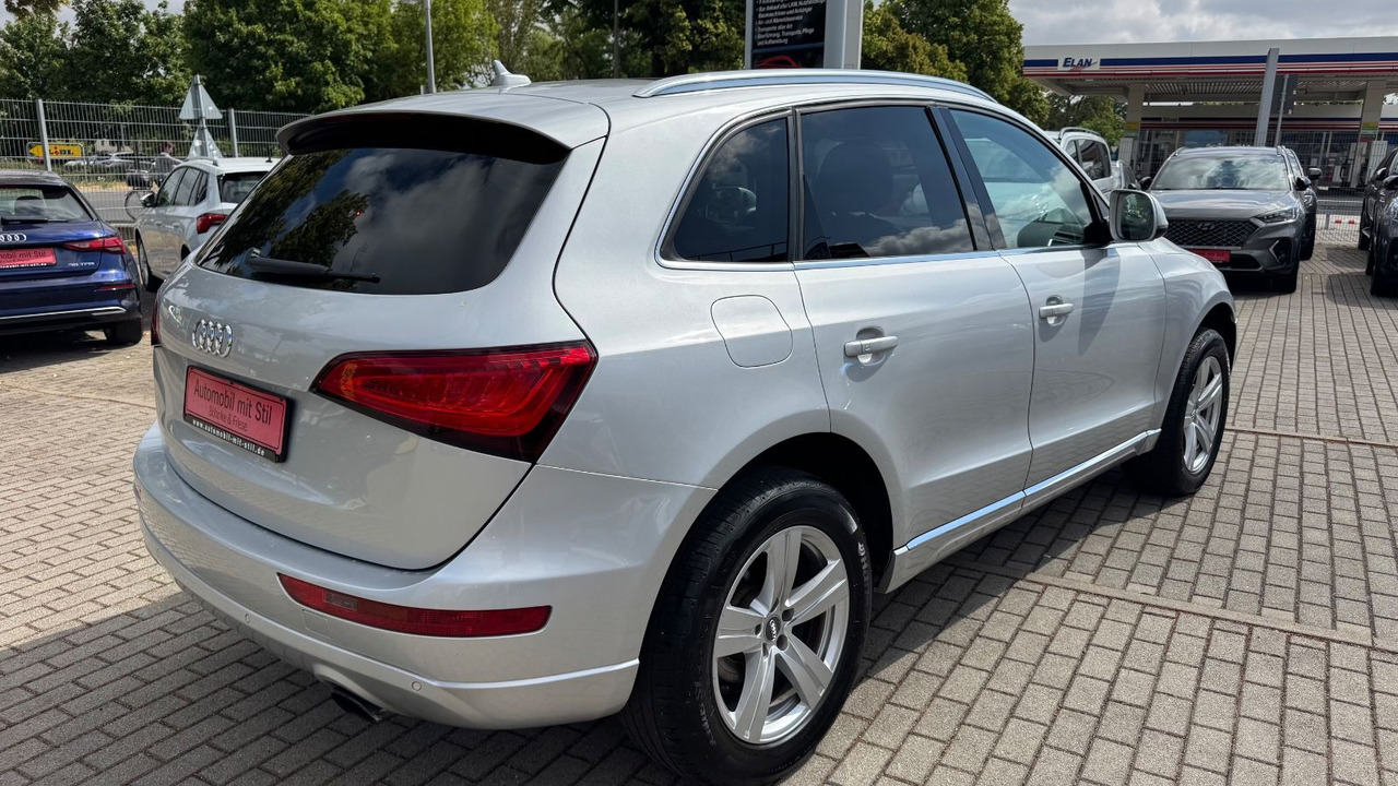 Audi Q5 2.0 TFSI tiptronic quattro Leder Xenon Pano - SUV: picture 5 Audi Q5 2.0 TFSI tiptronic quattro Leder Xenon Pano - SUV: picture 5
