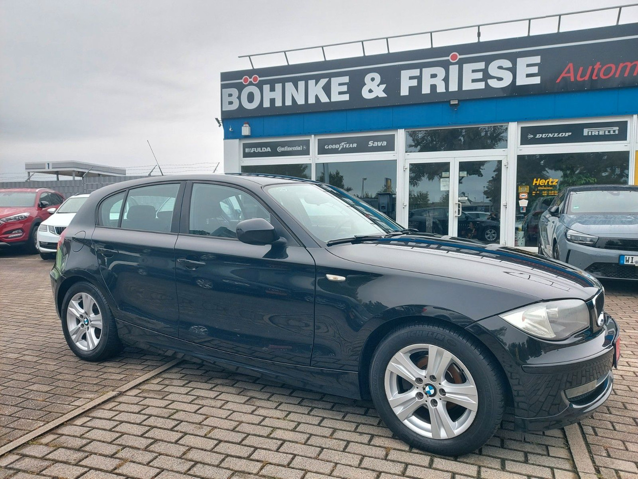 Sedan BMW 116 Baureihe 1 Lim. 116d Klima Sitzheizung: picture 7