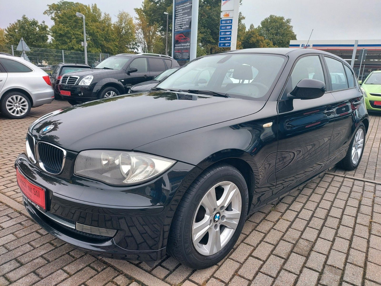 Sedan BMW 116 Baureihe 1 Lim. 116d Klima Sitzheizung: picture 6