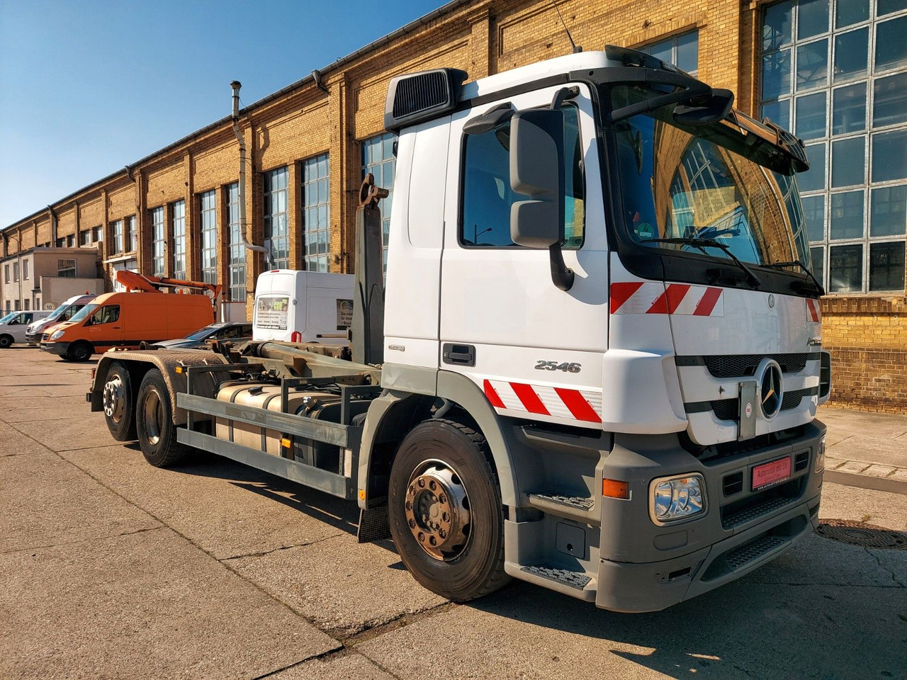 Mercedes-Benz Actros 6-Zyl. 2546 ABROLLKIPPER MEILER - Hook lift truck: picture 2 Mercedes-Benz Actros 6-Zyl. 2546 ABROLLKIPPER MEILER - Hook lift truck: picture 2