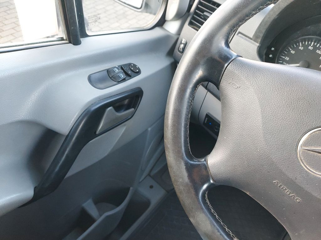 Panel van Mercedes-Benz Sprinter II Kasten MAXI 516  AHK TüV: picture 14