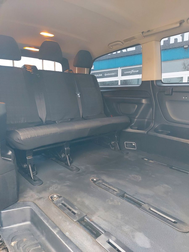 Mercedes-Benz Vito Tourer 114CDI Lang TOURER Autom. Standheiz. - Passenger van: picture 2 Mercedes-Benz Vito Tourer 114CDI Lang TOURER Autom. Standheiz. - Passenger van: picture 2