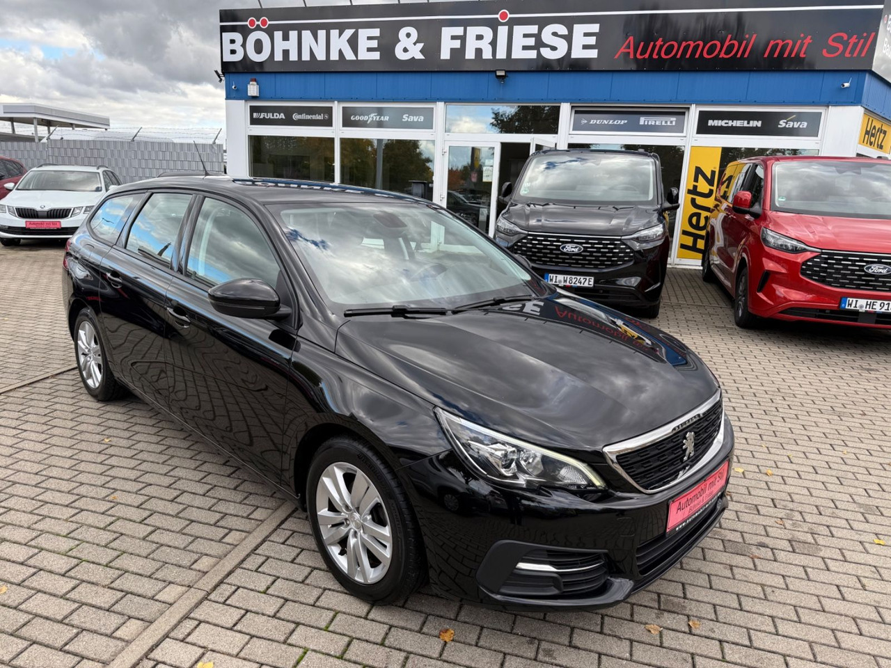 Peugeot 308 SW Active TEMPOMAT NAVI KLIMAA NAVI - Station wagon: picture 1 Peugeot 308 SW Active TEMPOMAT NAVI KLIMAA NAVI - Station wagon: picture 1