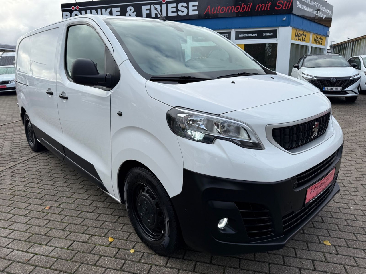 Peugeot Expert Kasten Premium L2 SHZ KLIMA STANDHEIZUNG - Passenger van: picture 2 Peugeot Expert Kasten Premium L2 SHZ KLIMA STANDHEIZUNG - Passenger van: picture 2