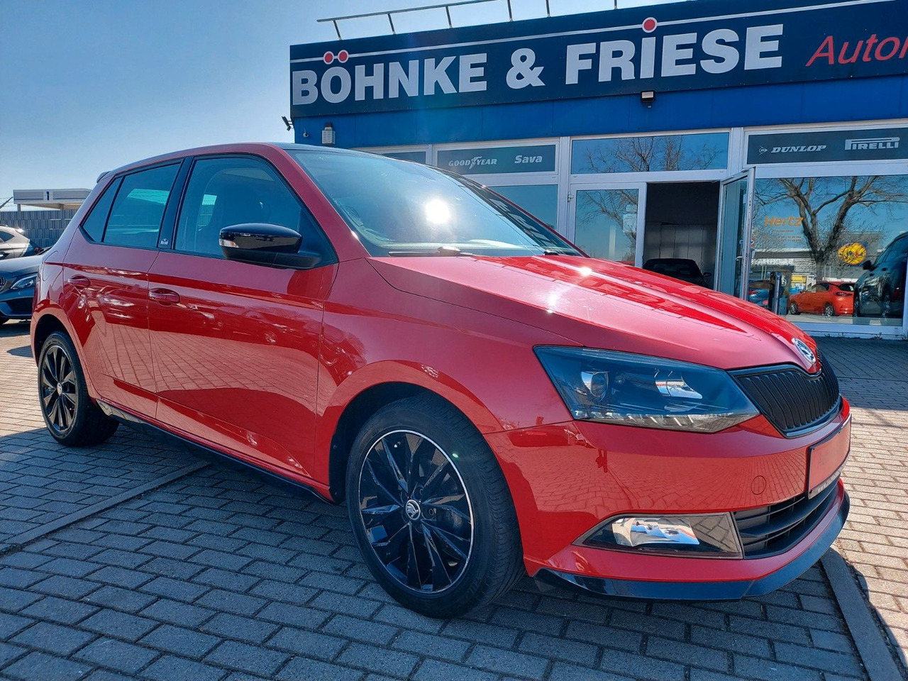 Skoda Fabia Monte Carlo Panorama Klima Sport Sitzheiz. - Car: picture 1 Skoda Fabia Monte Carlo Panorama Klima Sport Sitzheiz. - Car: picture 1