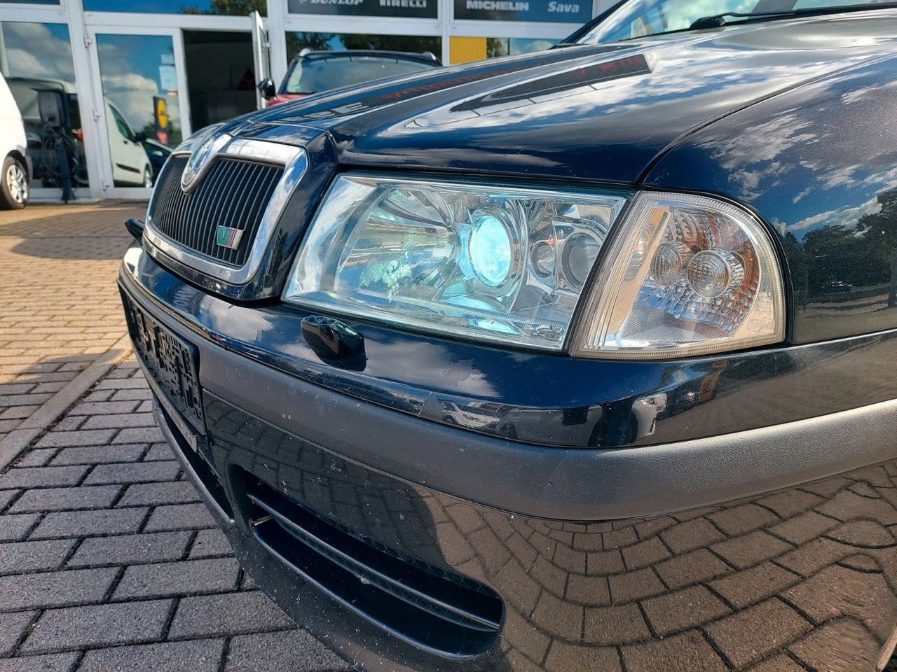 Skoda Octavia Combi RS Xenon DAB Teilleder AHK - Station wagon: picture 2 Skoda Octavia Combi RS Xenon DAB Teilleder AHK - Station wagon: picture 2