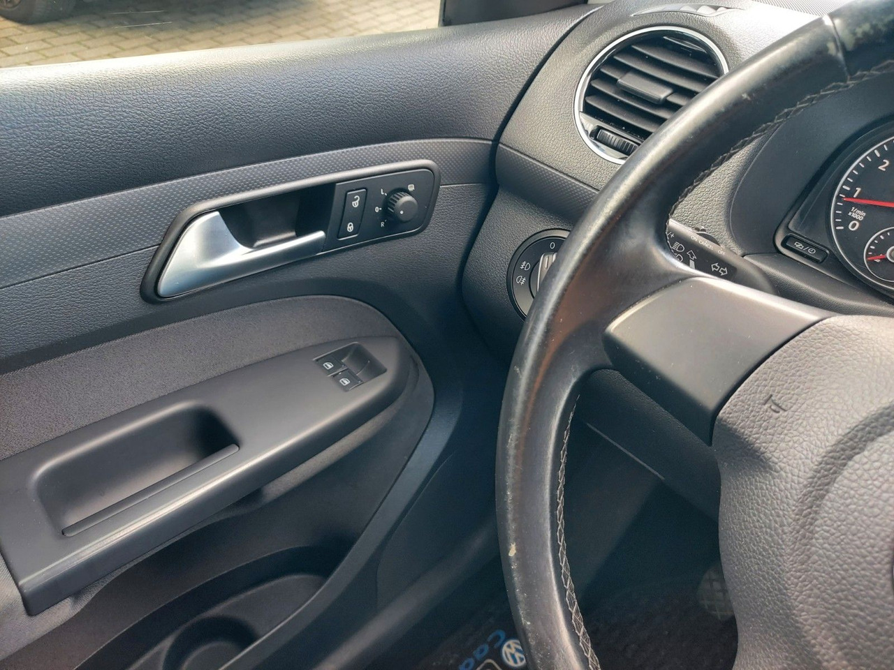 Volkswagen Caddy Kombi Maxi Comfortline 7 Sitze Team on lease Volkswagen Caddy Kombi Maxi Comfortline 7 Sitze Team: picture 16