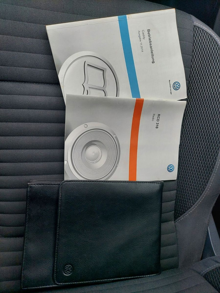 Volkswagen Caddy Kombi Maxi Comfortline 7 Sitze Team on lease Volkswagen Caddy Kombi Maxi Comfortline 7 Sitze Team: picture 12