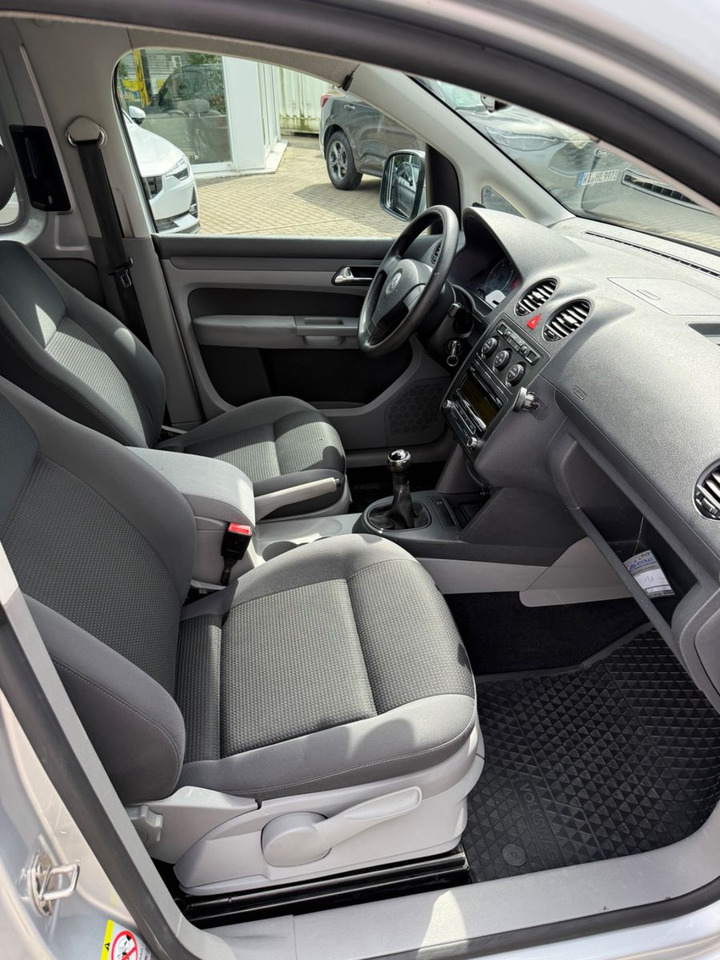 Passenger van Volkswagen Caddy Life Team 5 Sitze Klima Sitzheiz. PDC: picture 14