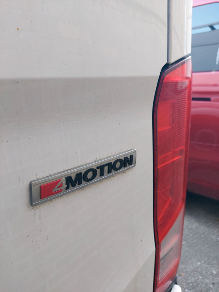 Volkswagen Crafter Kasten 35 lang Hochdach 4MOTION Maxi - Passenger van: picture 1 Volkswagen Crafter Kasten 35 lang Hochdach 4MOTION Maxi - Passenger van: picture 1