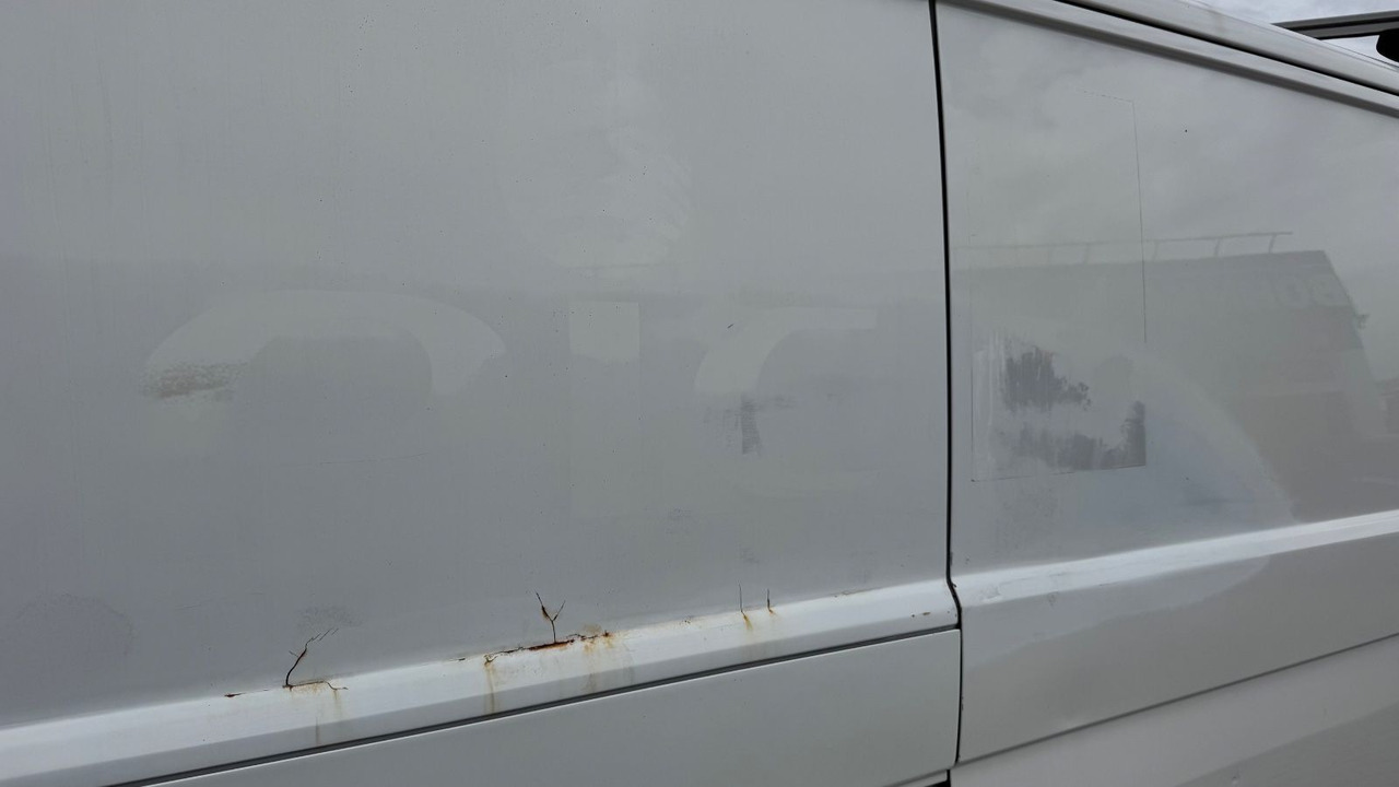Passenger van Volkswagen T5 Transporter Kasten-Kombi Lang 4Motion KLIMA: picture 27 Passenger van Volkswagen T5 Transporter Kasten-Kombi Lang 4Motion KLIMA: picture 27