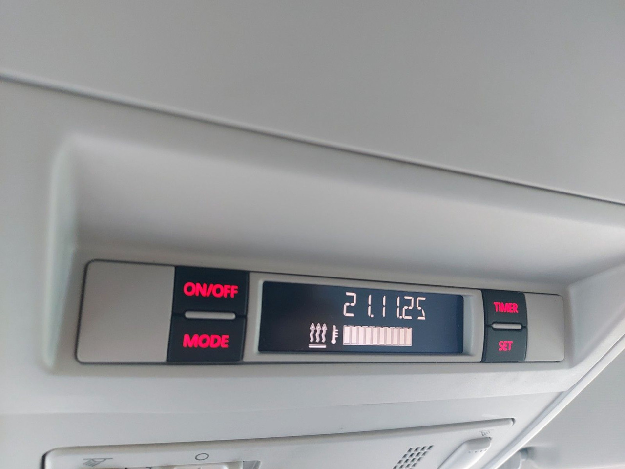 Volkswagen T6 Transporter Kasten 4Motion LED DSG 3 SITZE - Passenger van: picture 2 Volkswagen T6 Transporter Kasten 4Motion LED DSG 3 SITZE - Passenger van: picture 2