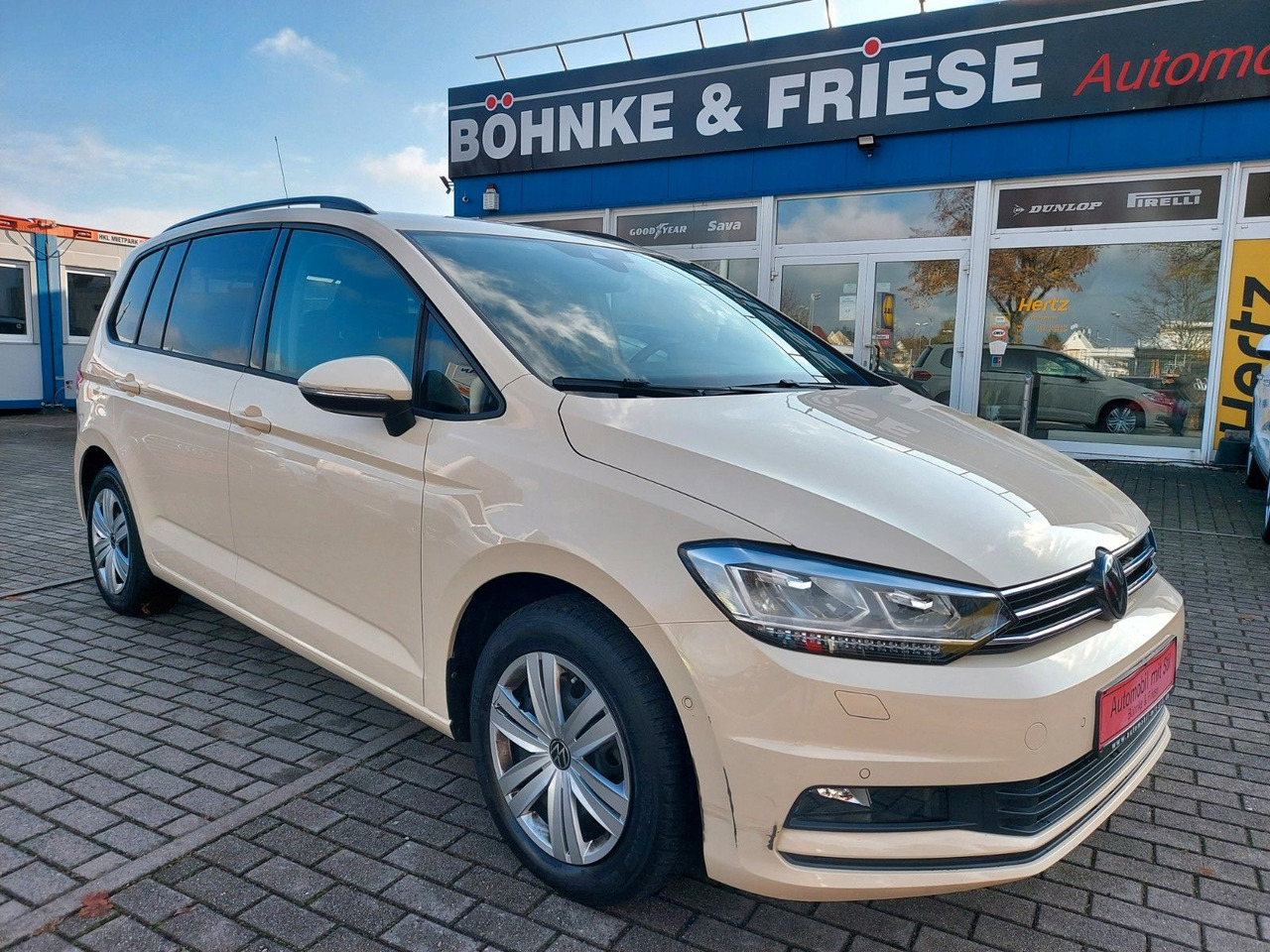 Volkswagen Touran 2.0 TDI SCR DSG Comfortline TAXI 7 Sitze - Passenger van: picture 1 Volkswagen Touran 2.0 TDI SCR DSG Comfortline TAXI 7 Sitze - Passenger van: picture 1