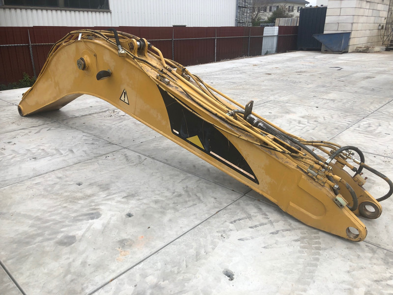 Caterpillar 322B Excavator Boom OEM 1372894 - Boom: picture 2 Caterpillar 322B Excavator Boom OEM 1372894 - Boom: picture 2