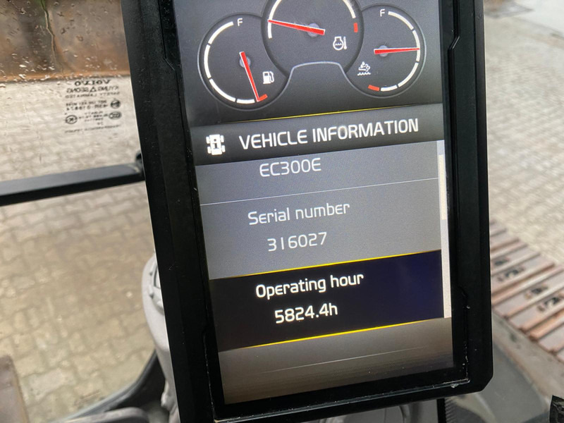 Crawler excavator Volvo EC300 ENL NVT: picture 12 Crawler excavator Volvo EC300 ENL NVT: picture 12