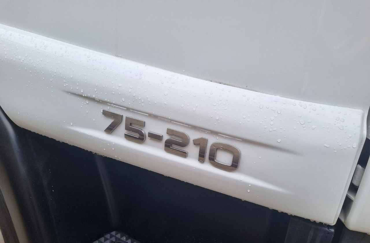 Iveco 75e21 p furgone e sponda euro 6 - Box truck: picture 3 Iveco 75e21 p furgone e sponda euro 6 - Box truck: picture 3