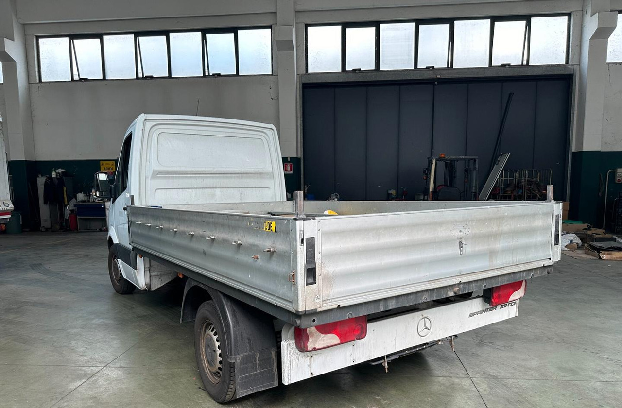 Mercedes Benz 211 centina euro 6 - Curtain side van: picture 5 Mercedes Benz 211 centina euro 6 - Curtain side van: picture 5