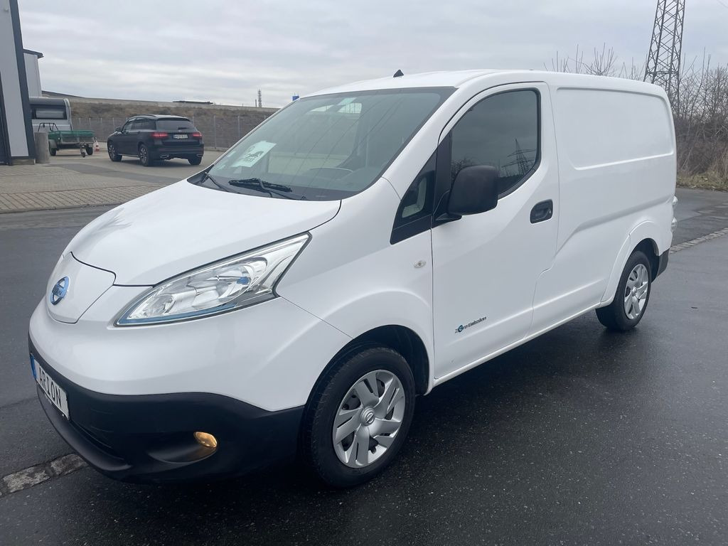 Nissan E-NV200 Kastenwagen/Elektro/ACC/Standheizung - Small van: picture 3 Nissan E-NV200 Kastenwagen/Elektro/ACC/Standheizung - Small van: picture 3