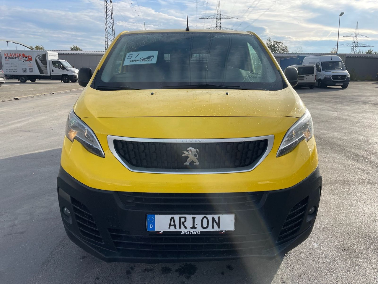 Peugeot Expert Box Pro L3 / 2.0 Blue HDI / More units - Small van: picture 2 Peugeot Expert Box Pro L3 / 2.0 Blue HDI / More units - Small van: picture 2