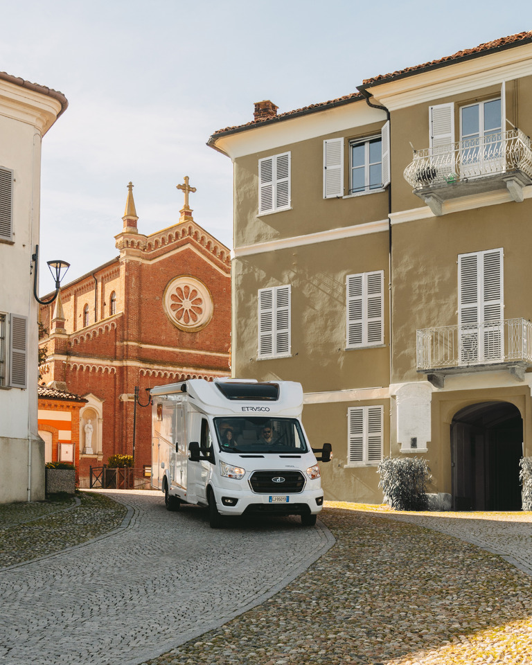 Etrusco T 7.3 QCF - Semi-integrated motorhome: picture 4 Etrusco T 7.3 QCF - Semi-integrated motorhome: picture 4