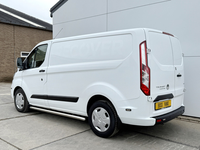 Ford Transit Custom 340 1.0 EcoBoost PHEV 126PK PHEV Benzine Plug In Hybride Automaat L1H1 Oprijplaat Airco Cruise Control Carplay Stoelverwarming Parkeersensoren voor achter - Small van: picture 2 Ford Transit Custom 340 1.0 EcoBoost PHEV 126PK PHEV Benzine Plug In Hybride Automaat L1H1 Oprijplaat Airco Cruise Control Carplay Stoelverwarming Parkeersensoren voor achter - Small van: picture 2