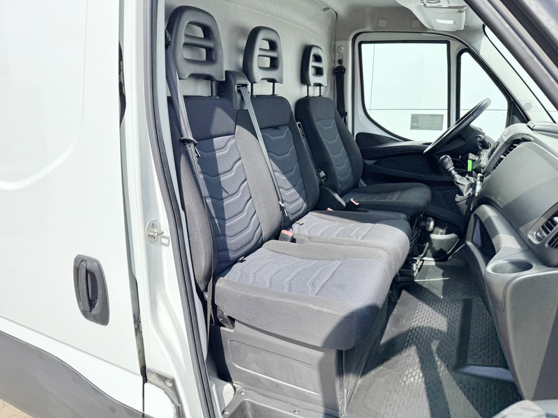 Panel van Iveco Daily 35S14 L2H2 Luchtvering Trekhaak Cruise Control Climate Control Lucht Geveerde Bestuurdersstoel: picture 8