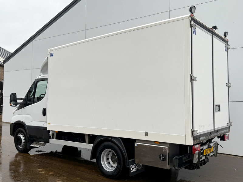 Iveco Daily Daily 70C18 3.0 *Service bus / Inbouw* LED Climate Control Cruise Control Tachograaf Standkachel Trekhaak Camera Stoelverwarming - Box van: picture 2 Iveco Daily Daily 70C18 3.0 *Service bus / Inbouw* LED Climate Control Cruise Control Tachograaf Standkachel Trekhaak Camera Stoelverwarming - Box van: picture 2