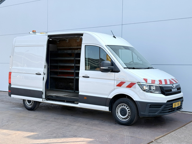 MAN TGE 3.140 2.0 TDI L3H3 Airco Cruise Control Carplay Camera Trekhaak Navigatie - Panel van: picture 5 MAN TGE 3.140 2.0 TDI L3H3 Airco Cruise Control Carplay Camera Trekhaak Navigatie - Panel van: picture 5