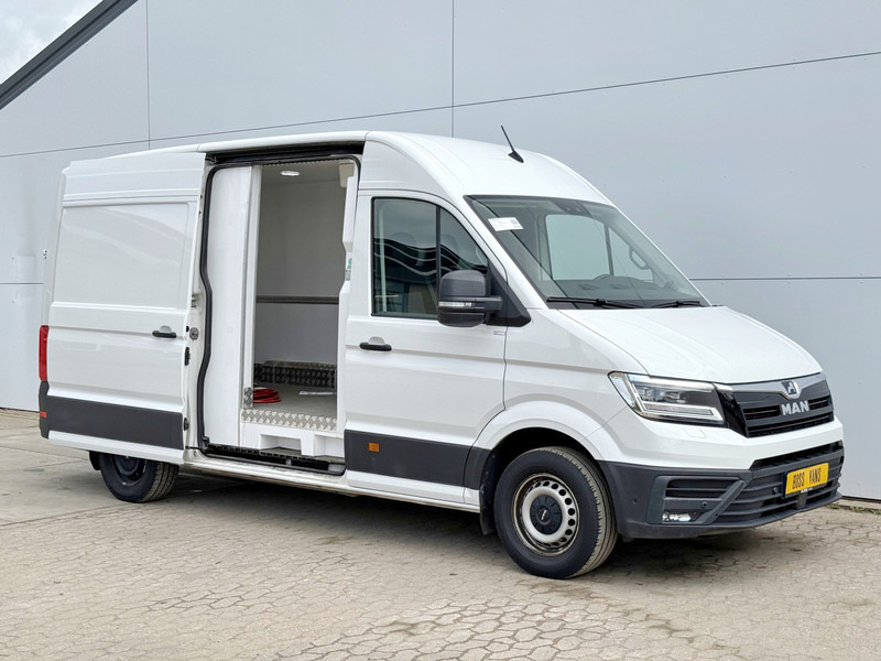 MAN eTGE 3.140 Elektrisch Koel/Vries -32° 38kWh L3H3 Climate Control Cruise Control Carplay Parkeersensoren voor achter - Refrigerated van, Electric van: picture 5 MAN eTGE 3.140 Elektrisch Koel/Vries -32° 38kWh L3H3 Climate Control Cruise Control Carplay Parkeersensoren voor achter - Refrigerated van, Electric van: picture 5