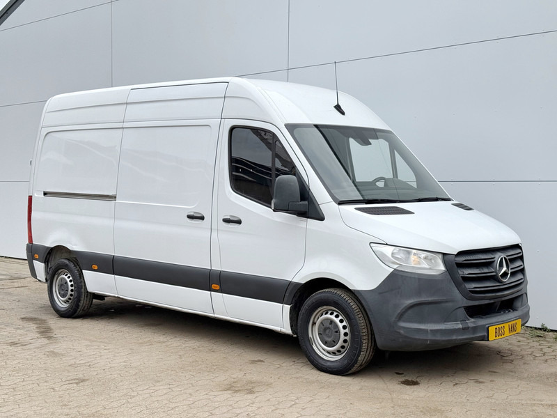 Mercedes-Benz Sprinter 311 CDI L2H2 AC Cruise Control Climate Control Euro 6 - Small van: picture 4 Mercedes-Benz Sprinter 311 CDI L2H2 AC Cruise Control Climate Control Euro 6 - Small van: picture 4