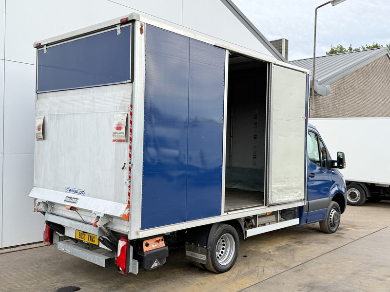 Mercedes-Benz Sprinter 417 1.9 CDI Laadklep 1000kg Dubbellucht Climate Control Carplay - Box van: picture 3 Mercedes-Benz Sprinter 417 1.9 CDI Laadklep 1000kg Dubbellucht Climate Control Carplay - Box van: picture 3