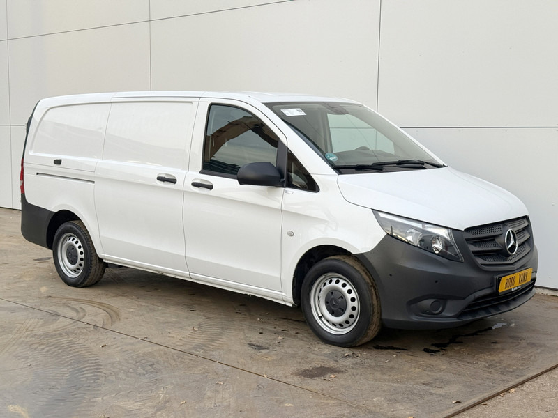Mercedes-Benz Vito 116 1.9 CDI L2H1 Climate Control Cruise Control Camera Navigatie Stoelverwarming Parkeersensoren voor achter - Small van: picture 4 Mercedes-Benz Vito 116 1.9 CDI L2H1 Climate Control Cruise Control Camera Navigatie Stoelverwarming Parkeersensoren voor achter - Small van: picture 4