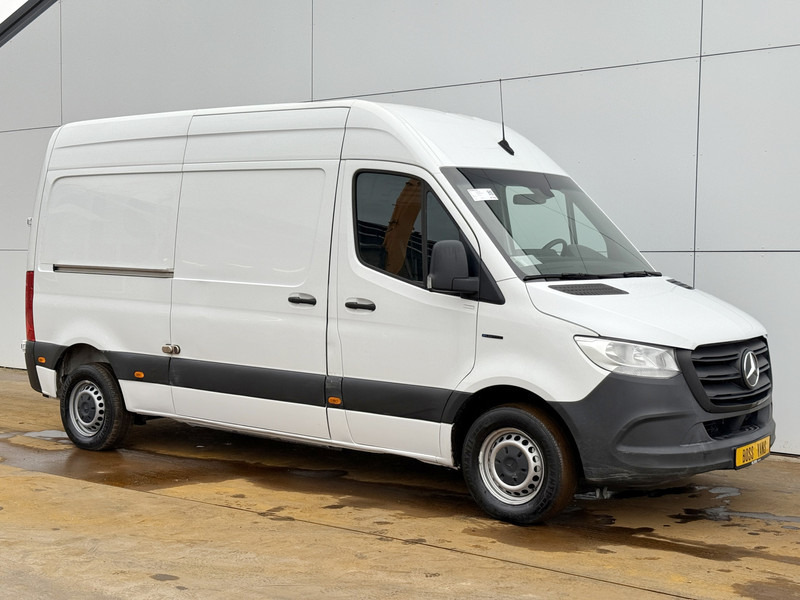Mercedes-Benz eSprinter 312 55kWh ALL-IN PRIJS L2H2 55kWh 168km WLTP 80kw Snelladen Climate Control Stoelverwarming - Panel van, Electric van: picture 4 Mercedes-Benz eSprinter 312 55kWh ALL-IN PRIJS L2H2 55kWh 168km WLTP 80kw Snelladen Climate Control Stoelverwarming - Panel van, Electric van: picture 4