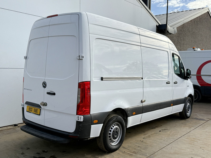 Mercedes-Benz eSprinter 312 ALL-IN PRIJS L2H2 55kWh 168km WLTP 80kw Snelladen Climate Control Stoelverwarming - Panel van, Electric van: picture 3 Mercedes-Benz eSprinter 312 ALL-IN PRIJS L2H2 55kWh 168km WLTP 80kw Snelladen Climate Control Stoelverwarming - Panel van, Electric van: picture 3