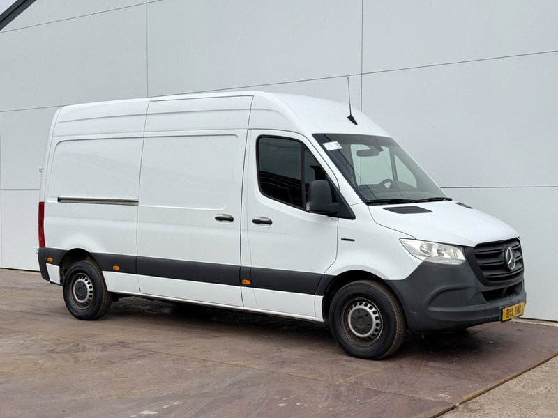 Mercedes-Benz eSprinter 312 L2H2 Elektrisch 41kWh 120km WLTP Climate Control Camera Stoelverwarming - Panel van, Electric van: picture 4 Mercedes-Benz eSprinter 312 L2H2 Elektrisch 41kWh 120km WLTP Climate Control Camera Stoelverwarming - Panel van, Electric van: picture 4