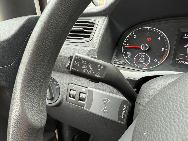 Small van Volkswagen Caddy Maxi 2.0 TDI 123PK 4x4 4 Motion 4x4 Maxi L2H1 Airco Cruise Control Trekhaak Parkeersensoren: picture 20