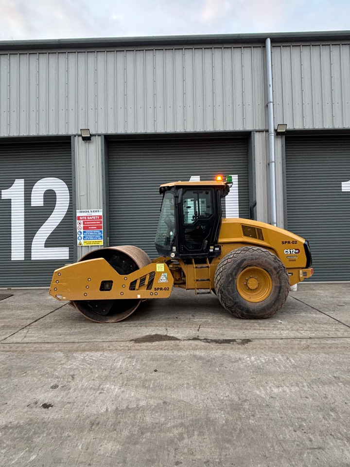 CAT CS12GC - Roller: picture 2 CAT CS12GC - Roller: picture 2