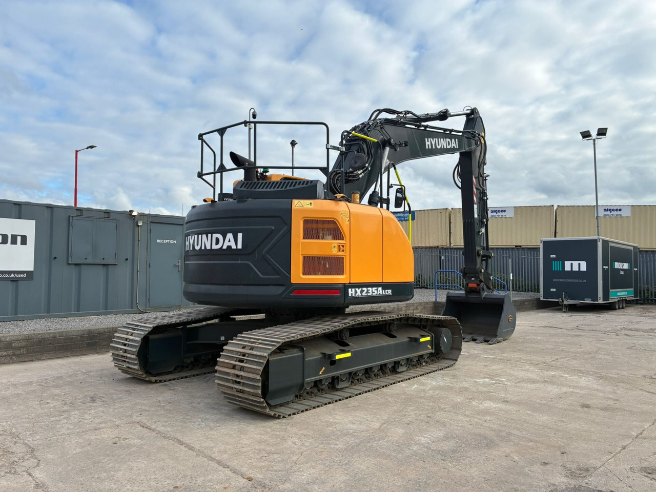 Hyundai HX235ALCR - Crawler excavator: picture 5 Hyundai HX235ALCR - Crawler excavator: picture 5